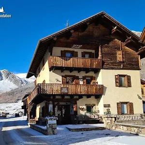 Al Mé Bait Vicino Latteria E Allaquagranda Livigno